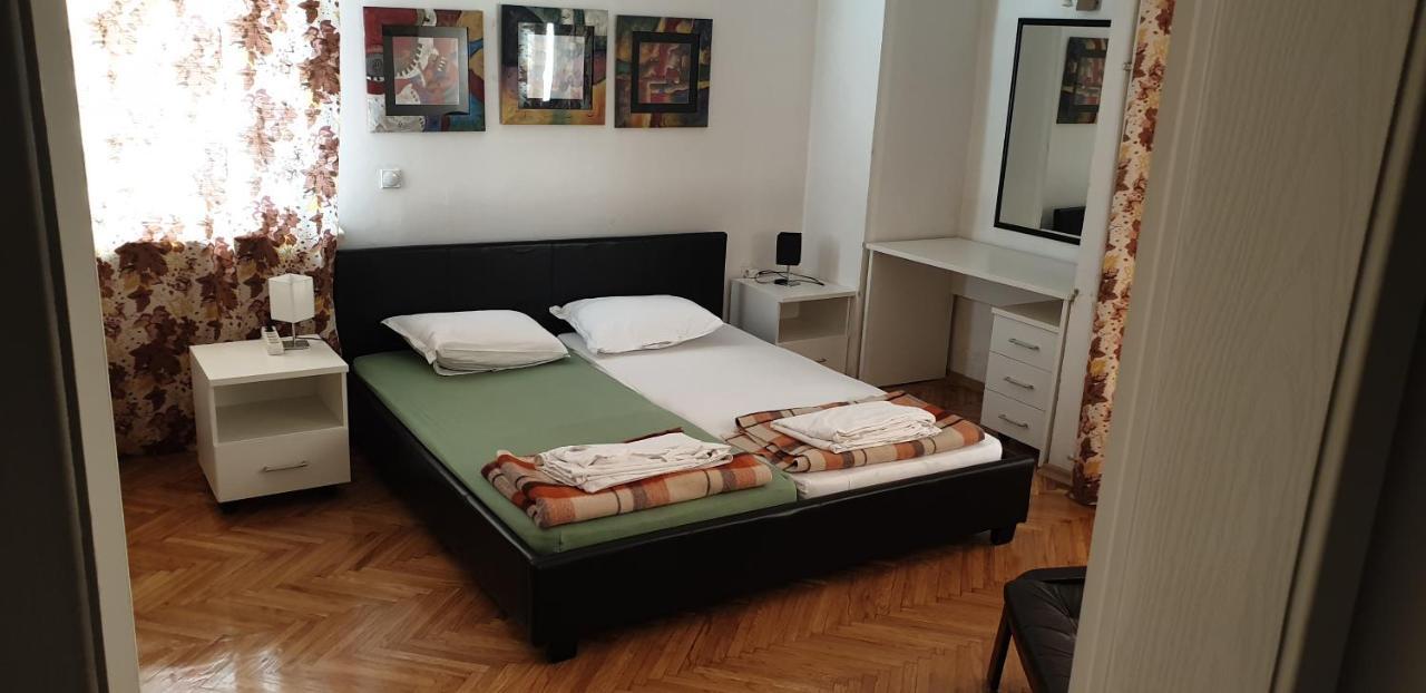 Risto Apartment Σκόπια Εξωτερικό φωτογραφία